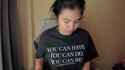 0wwlo0k online show from February 3, 6:00 am