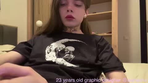 Aishe online show from October 2, 3:56 pm