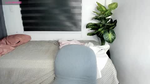 Snapshot of 1hottiegabby chatting on September 10, 7:13 pm Gabby online show from September 10, 7:13 pm