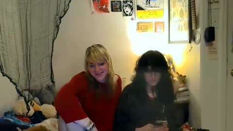 maude online show from March 29, 4:02 am