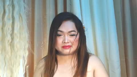 _airakim_ online show from October 22, 5:31 am