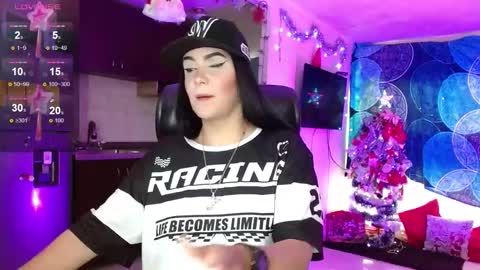 Snapshot of _babyfantasy_ chatting on December 29, 6:27 pm You Baby online show from December 29, 6:27 pm