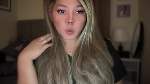 JANE 3 online show from April 11, 3:15 pm