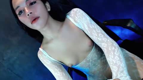 Eilachloe online show from September 12, 2:09 am