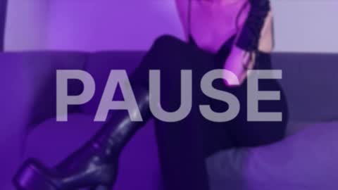 Ann online show from October 4, 2:51 pm