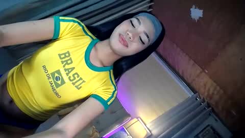 MS. apple online show from January 6, 3:40 pm