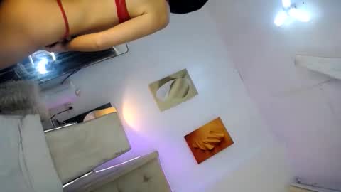 MS. apple online show from November 4, 2:22 am