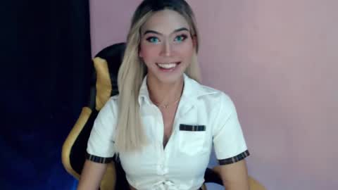 Miss Sophie online show from January 29, 4:41 pm