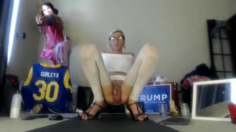 TaylorSexbot online show from December 25, 9:33 pm