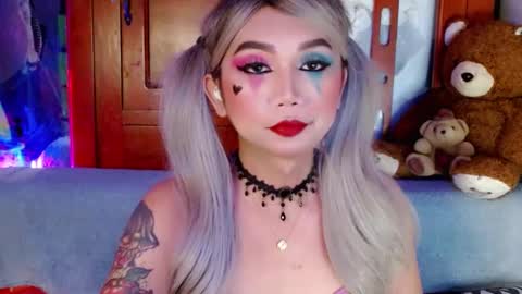 jasmine online show from December 4, 3:48 pm