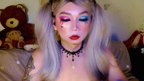 jasmine online show from March 7, 10:25 pm