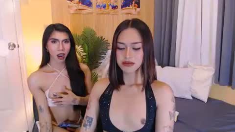 aeshamargaux online show from October 2, 5:19 am