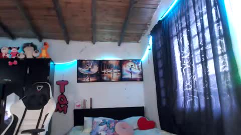 afrodita096 online show from December 3, 6:55 pm