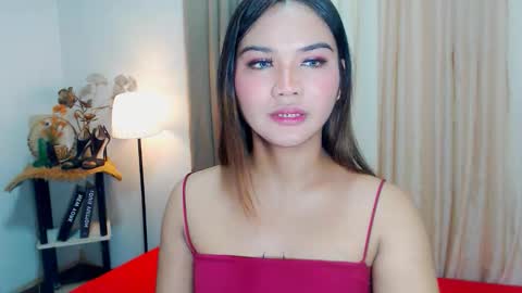 airy_lust online show from December 2, 12:46 am