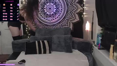 kirax online show from April 16, 9:50 pm