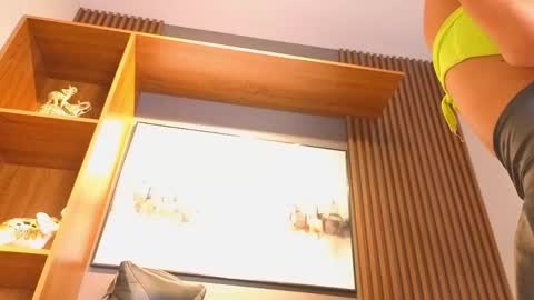 Alahia Rodriguez online show from April 16, 8:31 pm