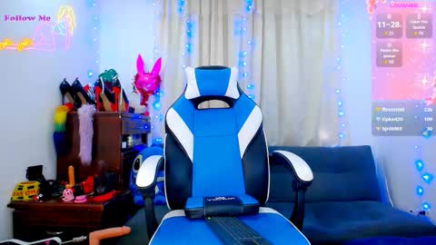 Alex online show from December 21, 12:11 pm