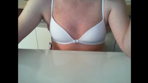 Alexia online show from February 6, 9:04 am