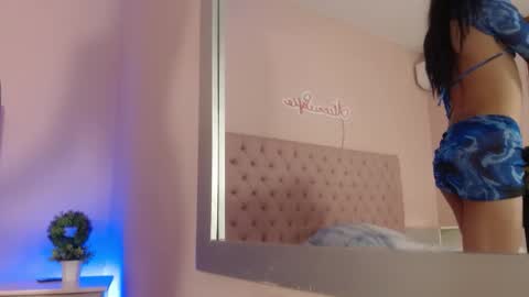 Sofia online show from November 8, 1:33 pm