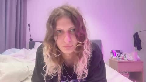 AlicePinkhead online show from November 7, 10:04 am