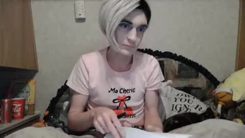 Alisha online show from February 20, 6:26 am