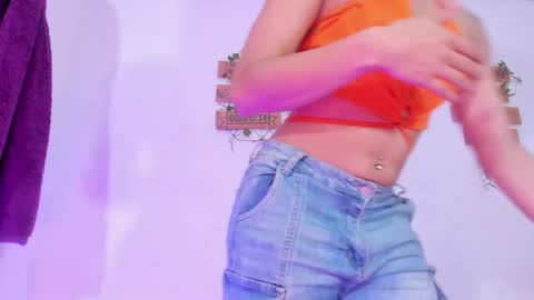 Alisia online show from April 2, 4:32 am