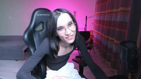 Alison online show from January 16, 12:09 am