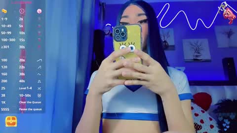 Snapshot of aliz_free chatting on January 7, 8:26 am aliz_free online show from January 7, 8:26 am