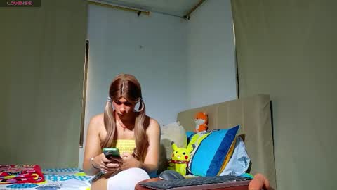 Alliison Foxx online show from July 16, 2:12 pm
