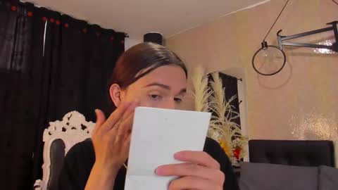 Santy online show from February 4, 7:29 pm