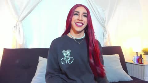 Hazel Bowie online show from January 24, 9:58 pm