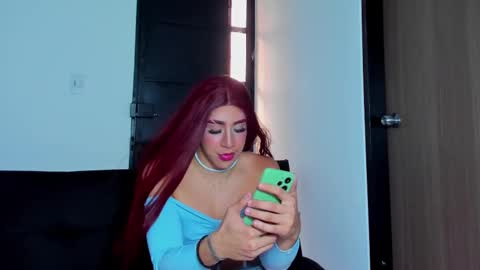 Hazel Bowie online show from February 28, 8:50 pm