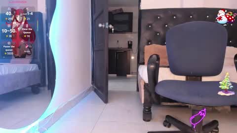 amandaa_fox_ online show from December 13, 7:42 pm