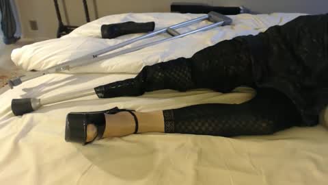 amputee_trans online show from March 13, 8:31 am