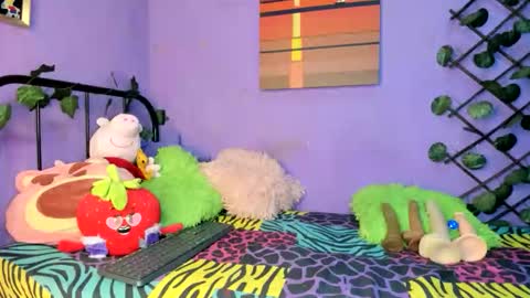 Amy Kamila online show from October 27, 2:08 am