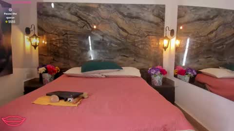 Analia smith online show from February 19, 2:55 am