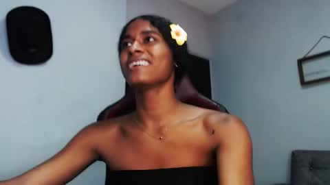 angelica_sexy1 online show from October 4, 9:59 pm