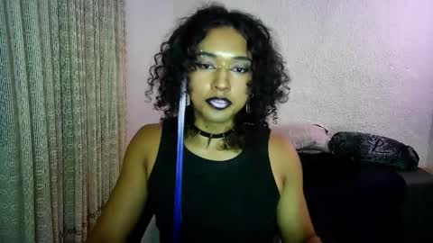   online show from April 1, 1:41 pm