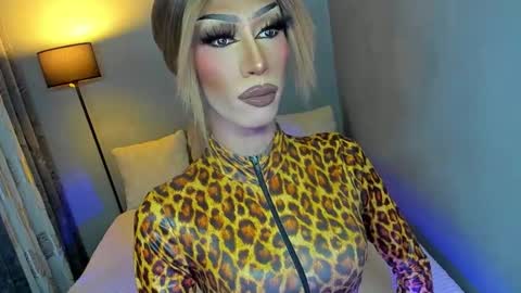 Miss Ann online show from September 14, 4:11 pm