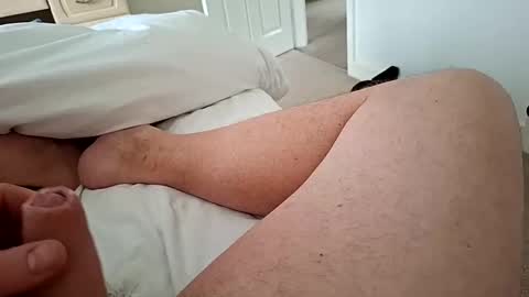 Annesfeet online show from February 4, 2:10 pm