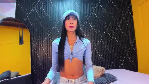 Aria Millers  online show from September 28, 2:27 pm