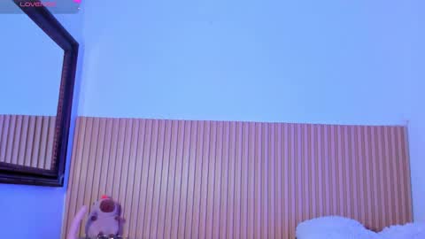 Aria Millers  online show from December 16, 4:01 pm