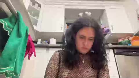 Aria online show from January 9, 5:55 am