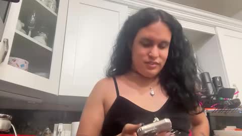 Aria online show from February 24, 6:05 am