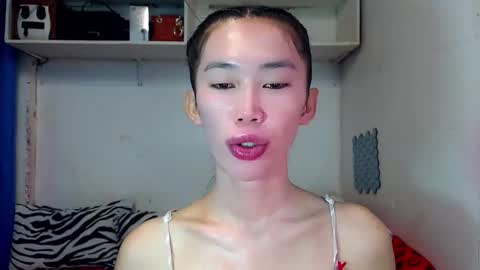 J A D E online show from November 11, 10:55 pm