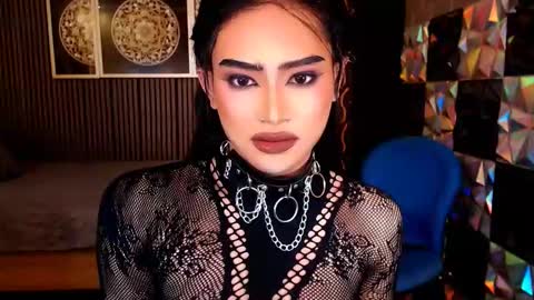 athisamoore online show from March 9, 1:37 pm