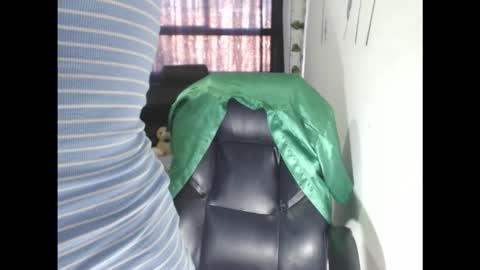 Snapshot of auroraaddams chatting on October 14, 9:04 pm AURORA online show from October 14, 9:04 pm