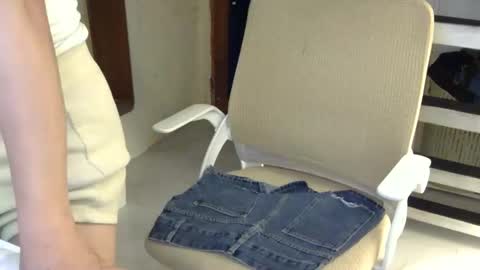 Rhian online show from December 23, 5:34 am