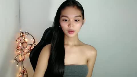 baby_zoexx online show from November 29, 12:45 am