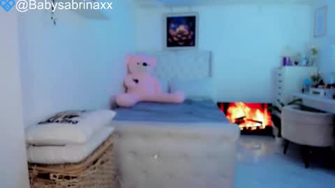 babysabrinaxx online show from January 26, 3:03 pm